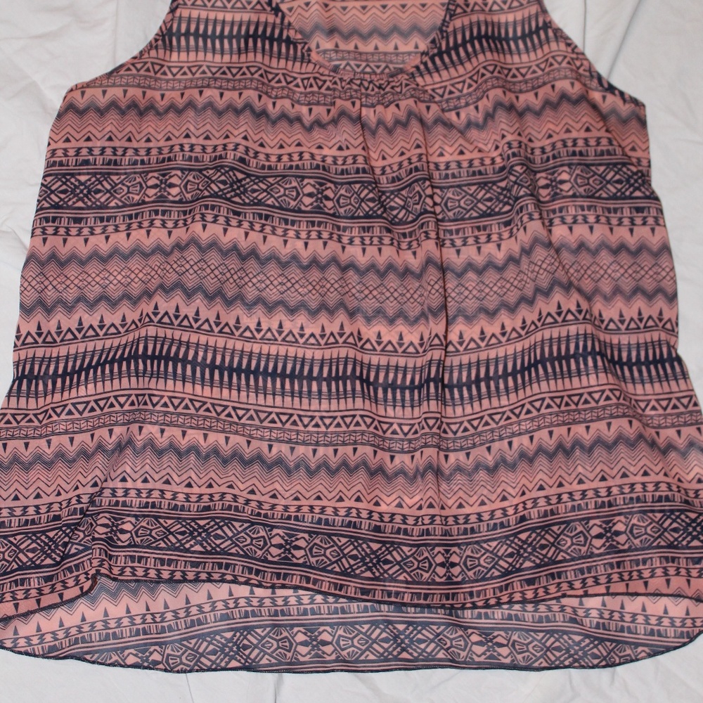Tank Top - Picture 2 of 5